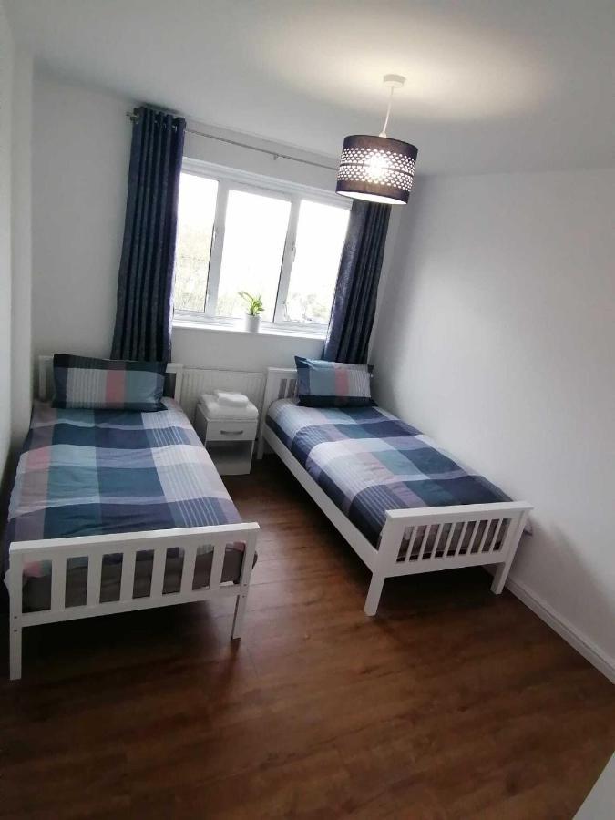 White City Apartment, Your London Stay Buitenkant foto